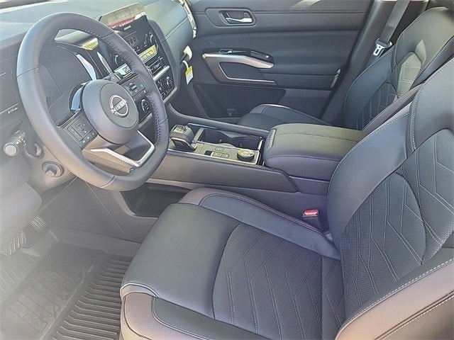 new 2025 Nissan Pathfinder car, priced at $53,395
