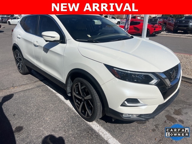 used 2020 Nissan Rogue Sport car, priced at $23,999