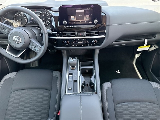 used 2025 Nissan Pathfinder car