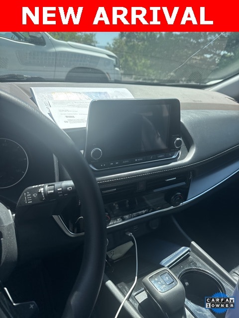 used 2021 Nissan Rogue car, priced at $24,444