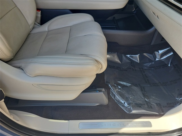 used 2019 Lincoln Navigator car, priced at $33,999