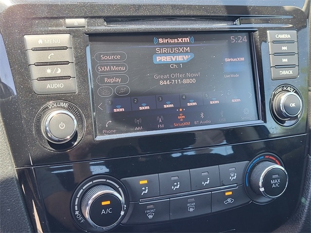 used 2018 Nissan Rogue car, priced at $15,951