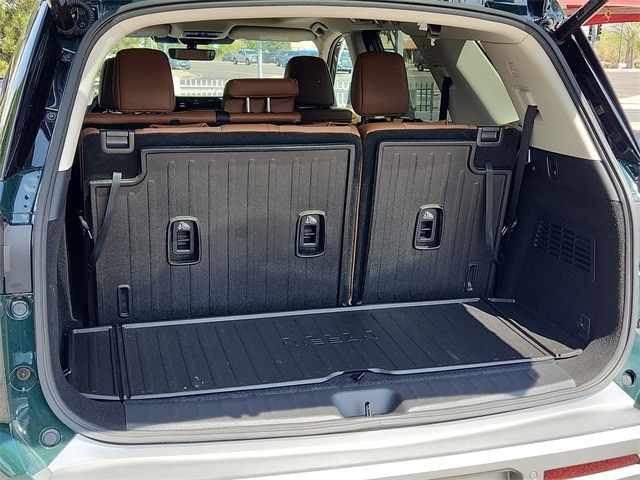 used 2024 Nissan Pathfinder car, priced at $49,293
