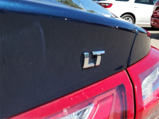 used 2020 Chevrolet Malibu car, priced at $17,123