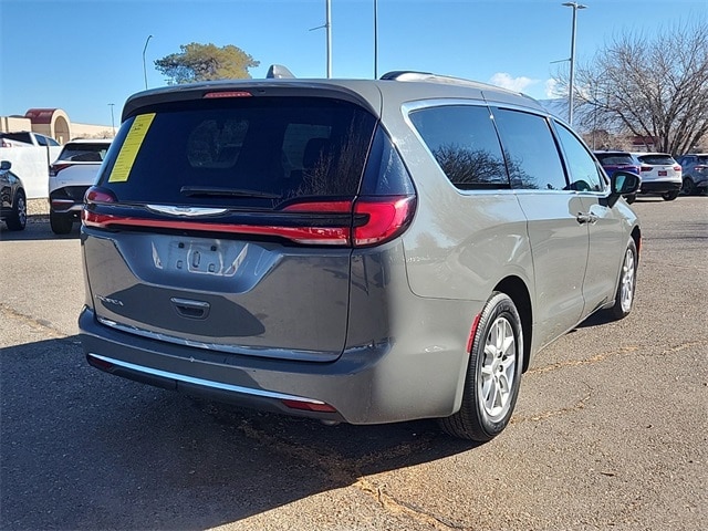 used 2022 Chrysler Pacifica car, priced at $25,000