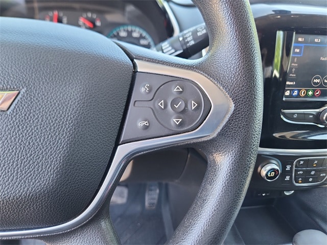 used 2021 Chevrolet Traverse car, priced at $22,455