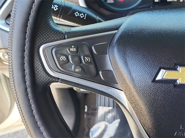 used 2020 Chevrolet Malibu car, priced at $16,114