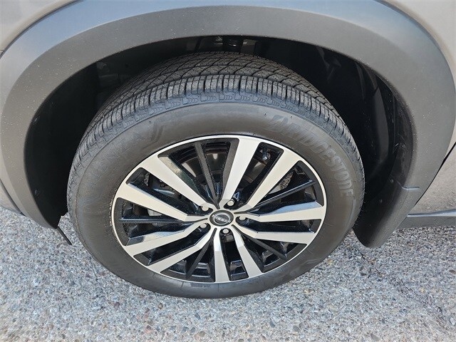 used 2024 Nissan Pathfinder car, priced at $49,365