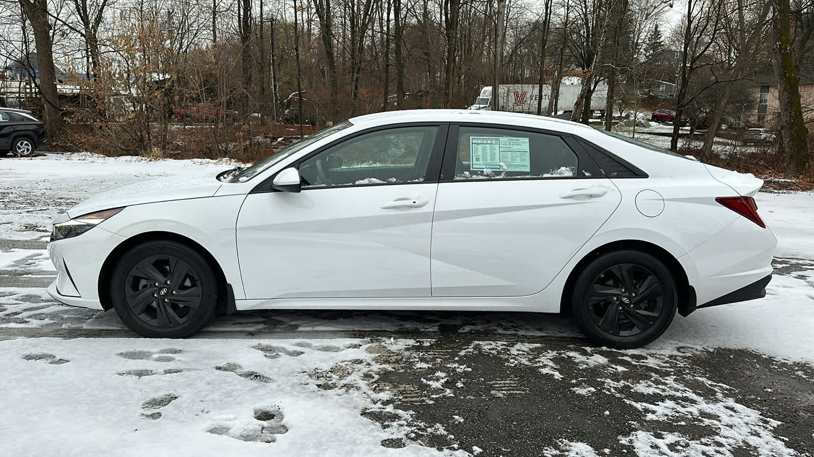 used 2022 Hyundai Elantra Hybrid car, priced at $18,905