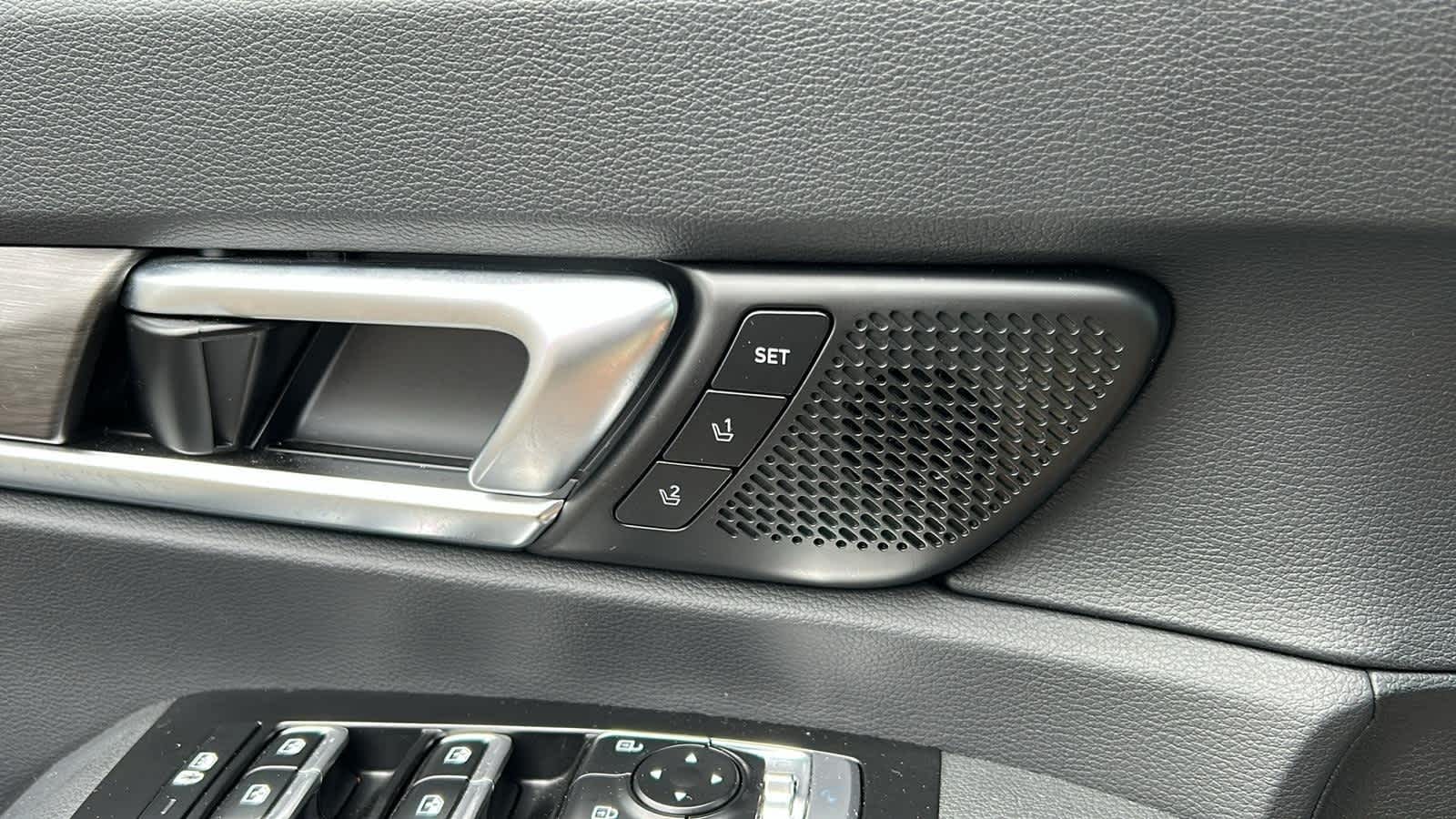 used 2025 Kia Telluride car, priced at $49,457