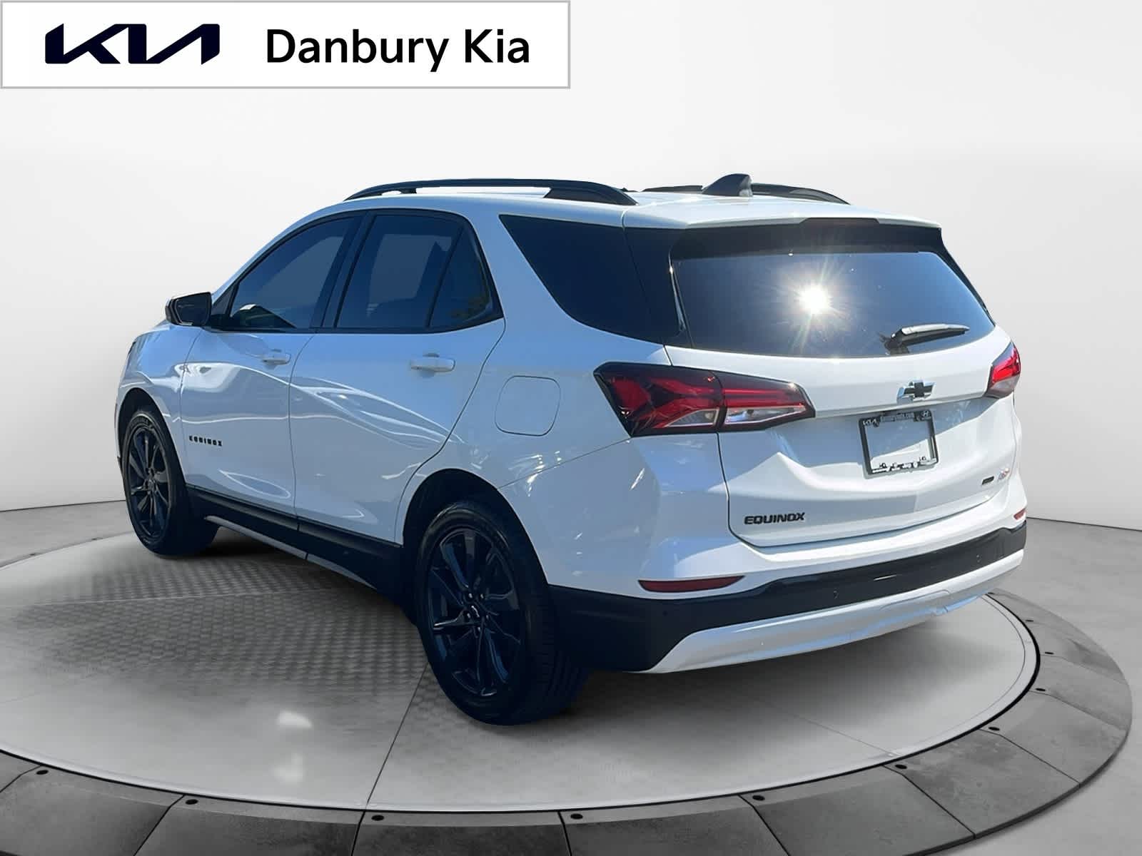 used 2024 Chevrolet Equinox car, priced at $26,912