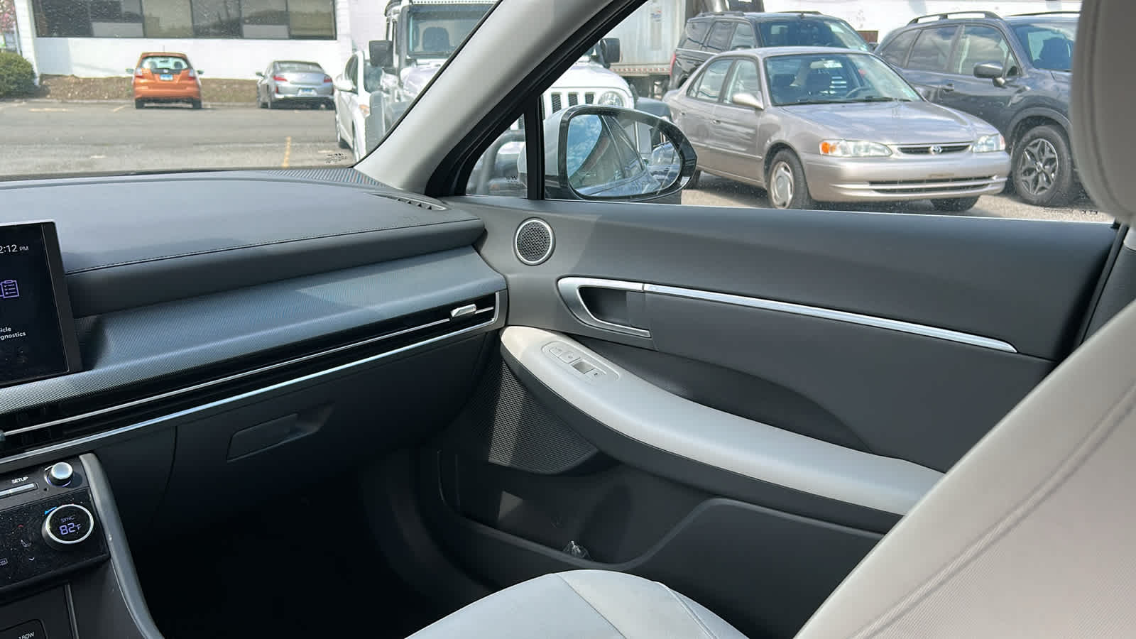 used 2024 Hyundai Sonata car, priced at $25,409