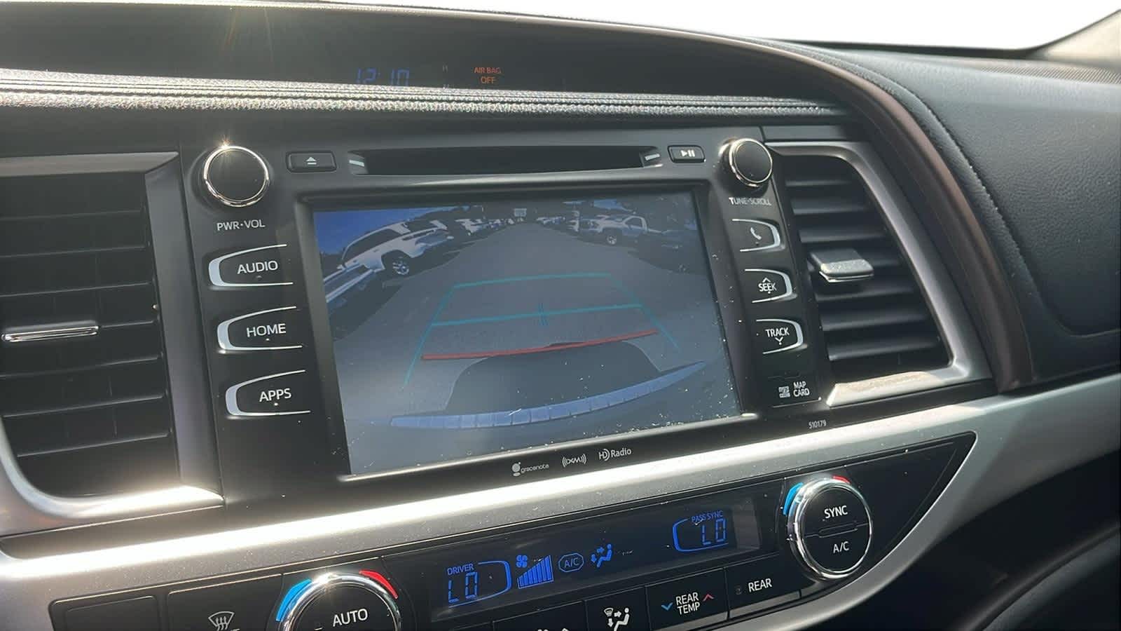used 2018 Toyota Highlander car