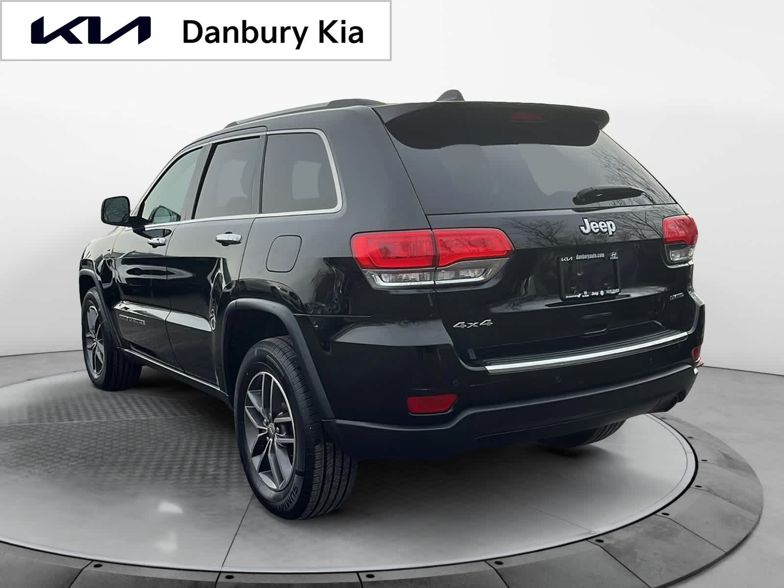 used 2018 Jeep Grand Cherokee car, priced at $14,913