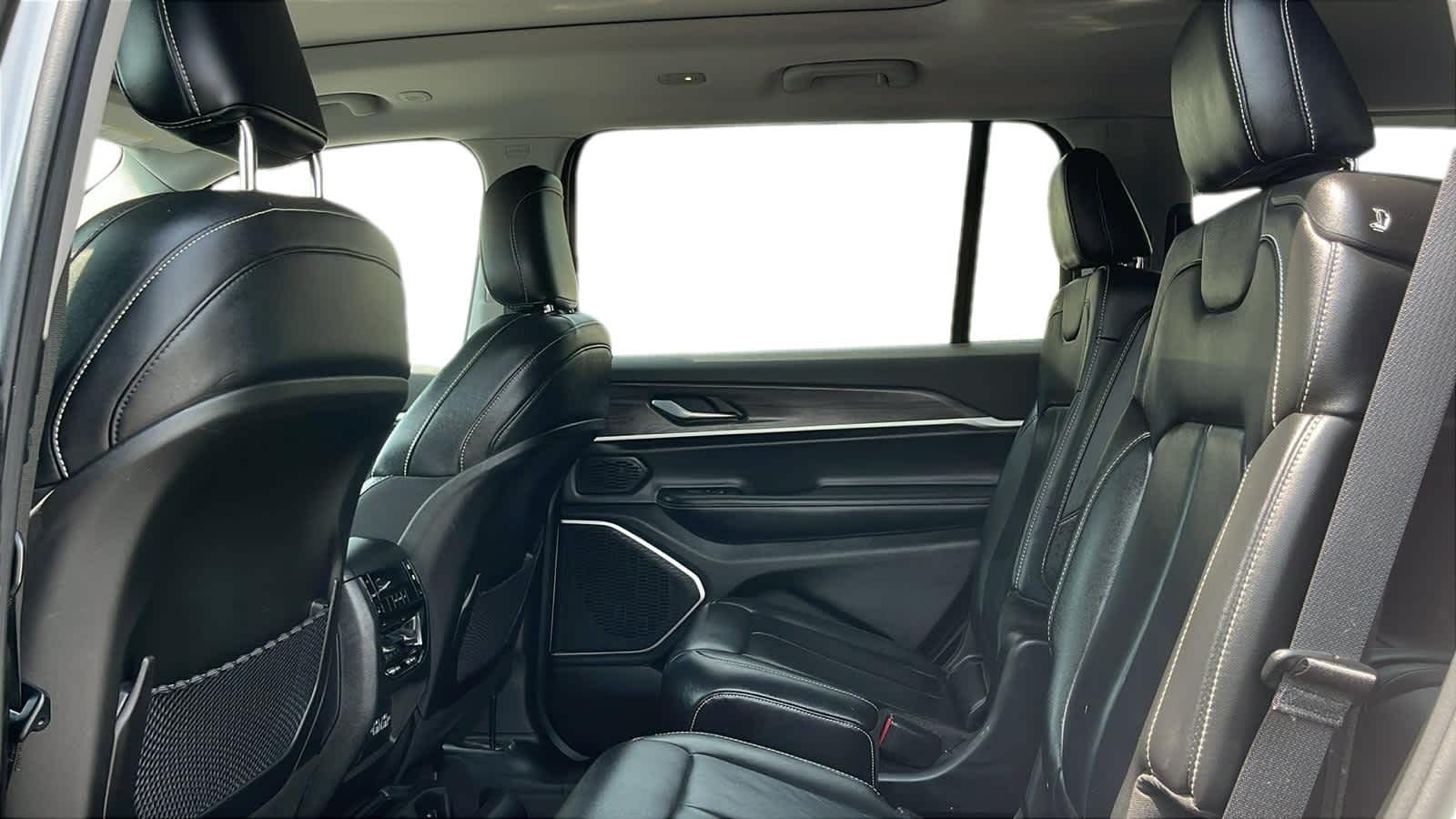used 2022 Jeep Grand Cherokee L car, priced at $30,983