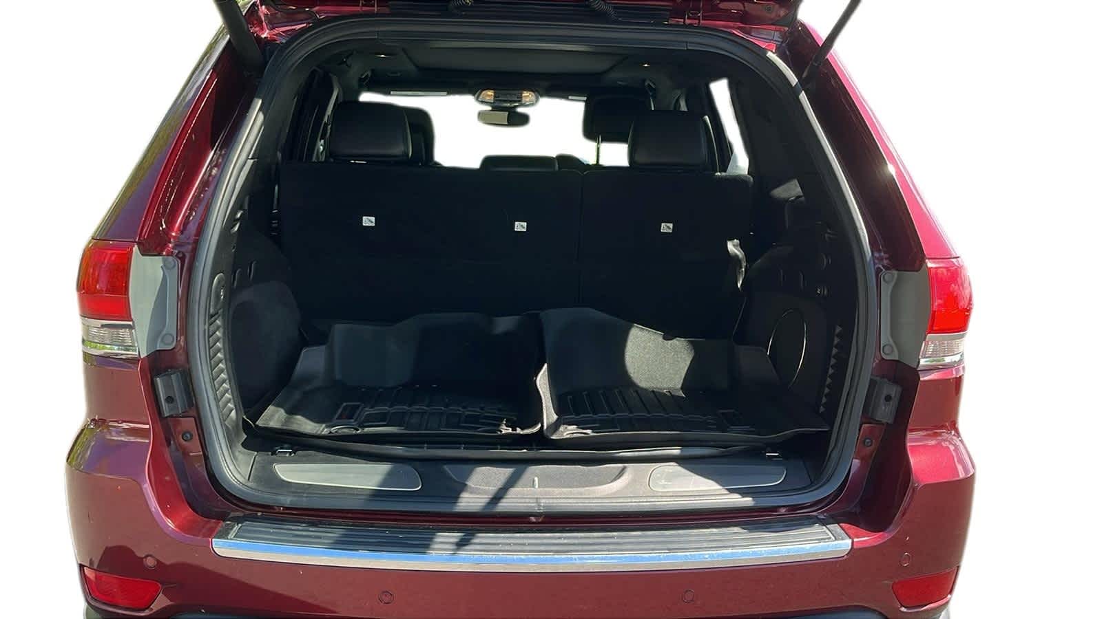 used 2019 Jeep Grand Cherokee car, priced at $22,844