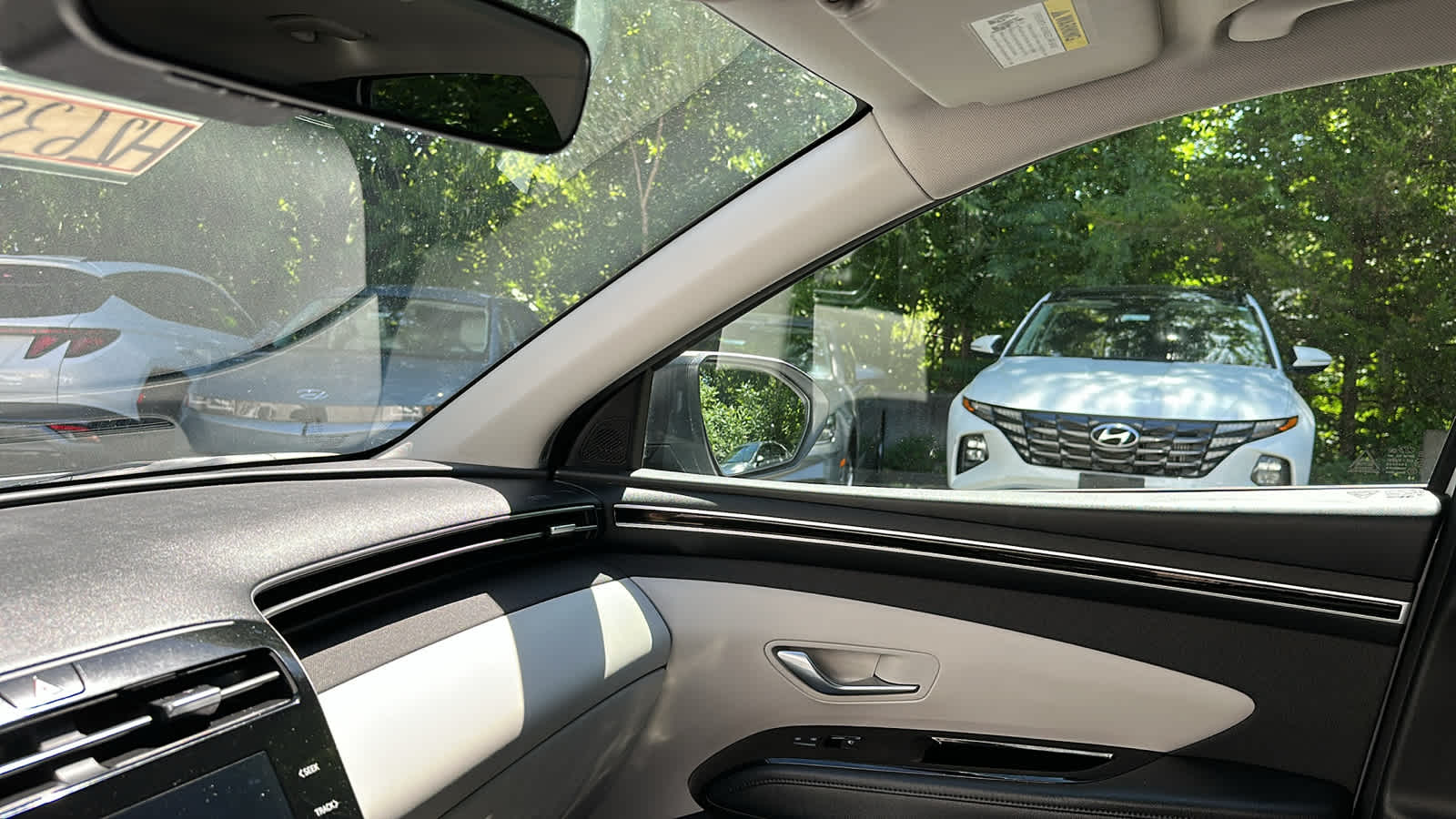 used 2022 Hyundai Tucson Hybrid car, priced at $18,807