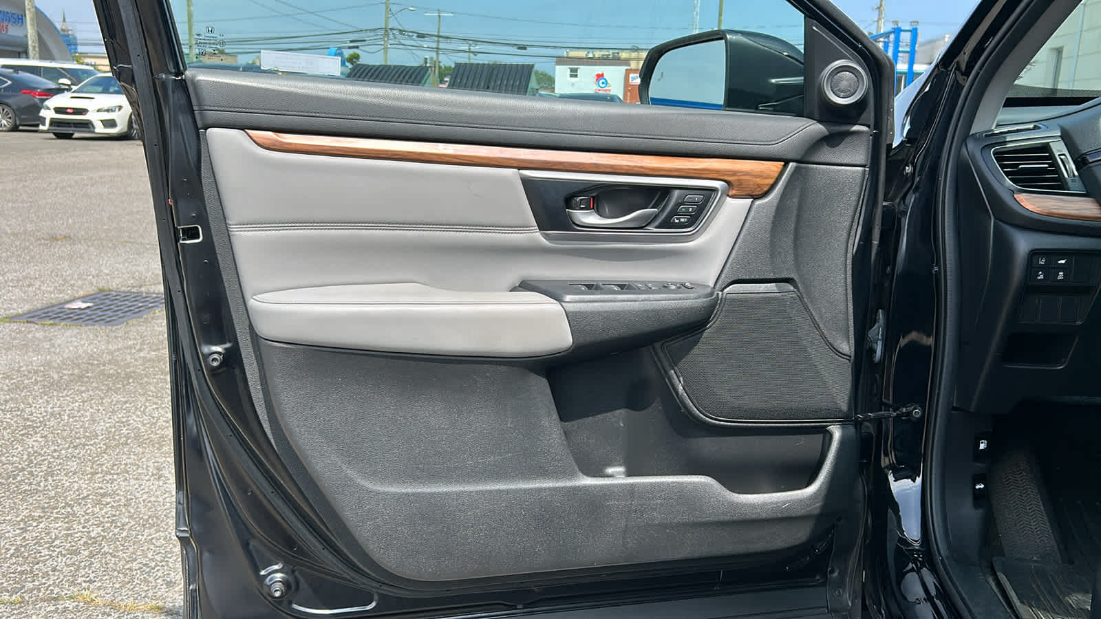 used 2022 Honda CR-V car, priced at $26,707