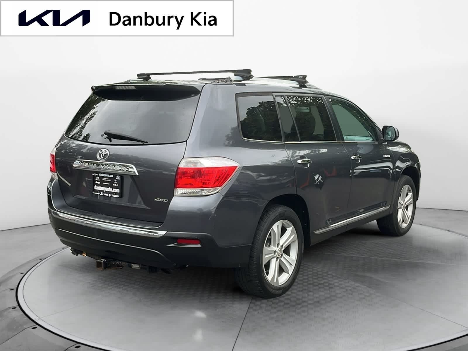 used 2012 Toyota Highlander car, priced at $16,564