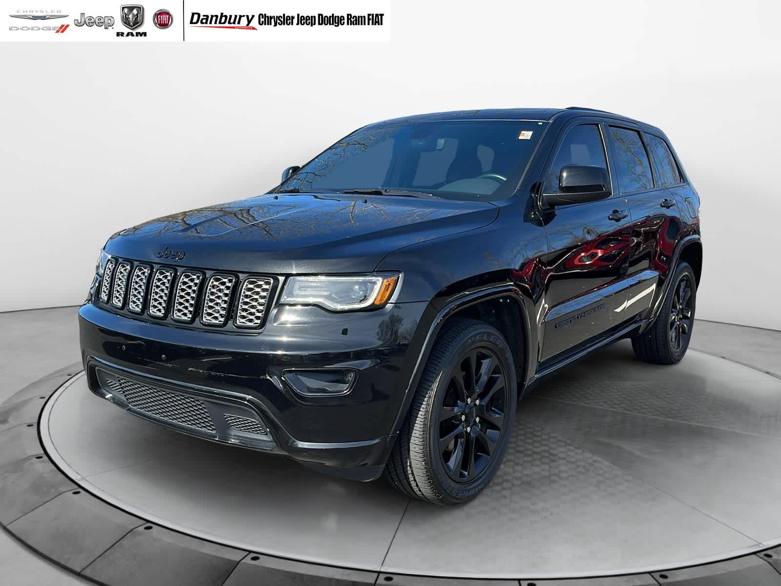 used 2020 Jeep Grand Cherokee car, priced at $29,685