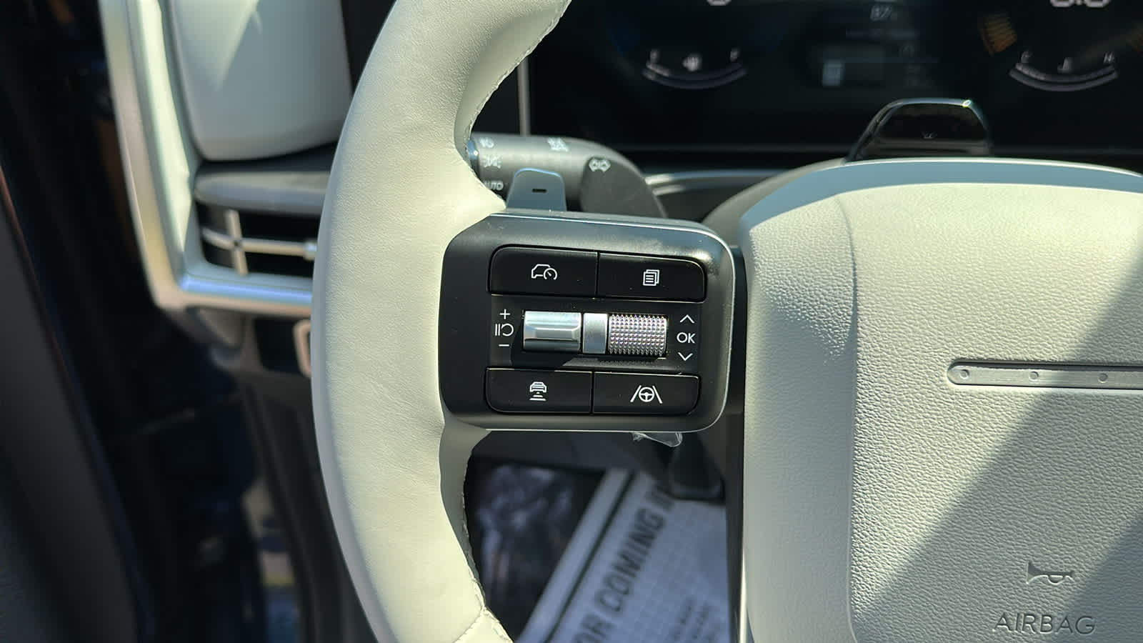 used 2025 Hyundai Santa Fe car, priced at $36,905