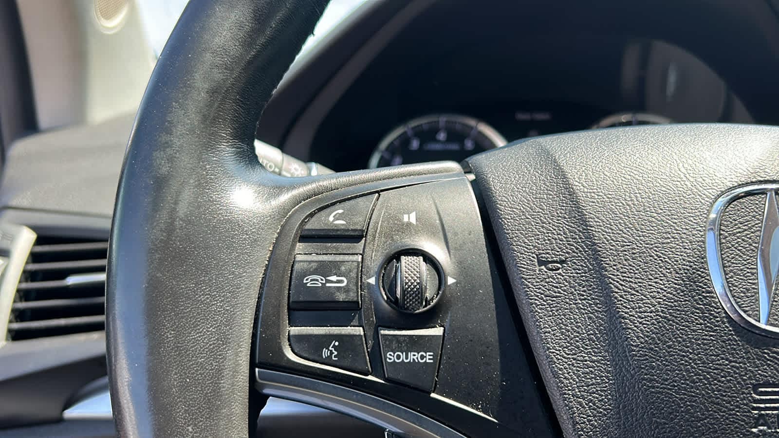 used 2019 Acura MDX car, priced at $21,601