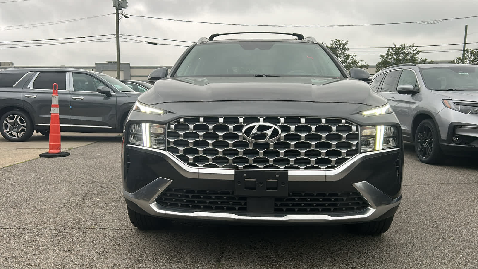 used 2022 Hyundai Santa Fe car, priced at $25,405