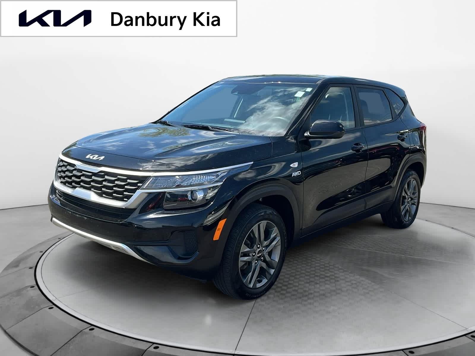 used 2023 Kia Seltos car, priced at $22,218