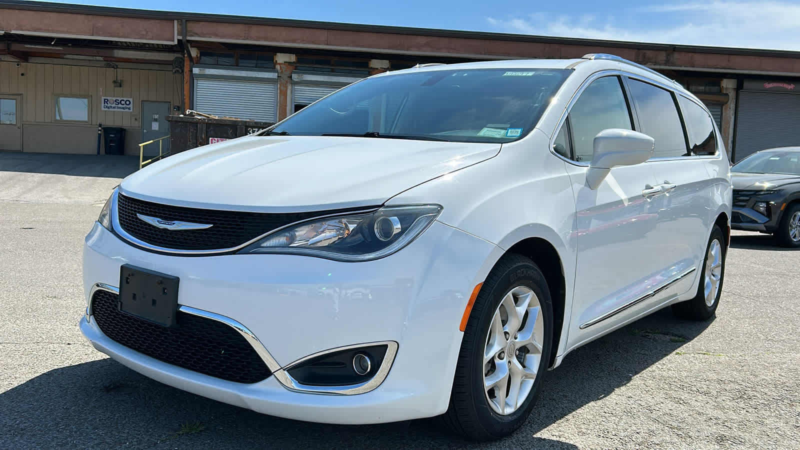 used 2020 Chrysler Pacifica car, priced at $19,509