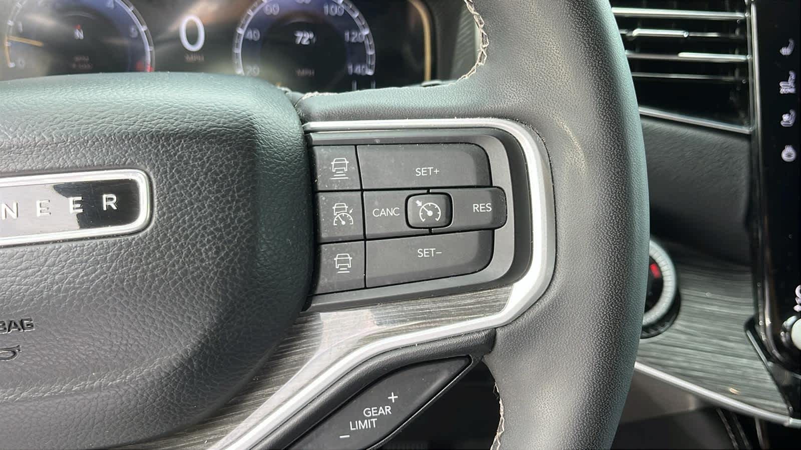 used 2022 Jeep Wagoneer car, priced at $47,924