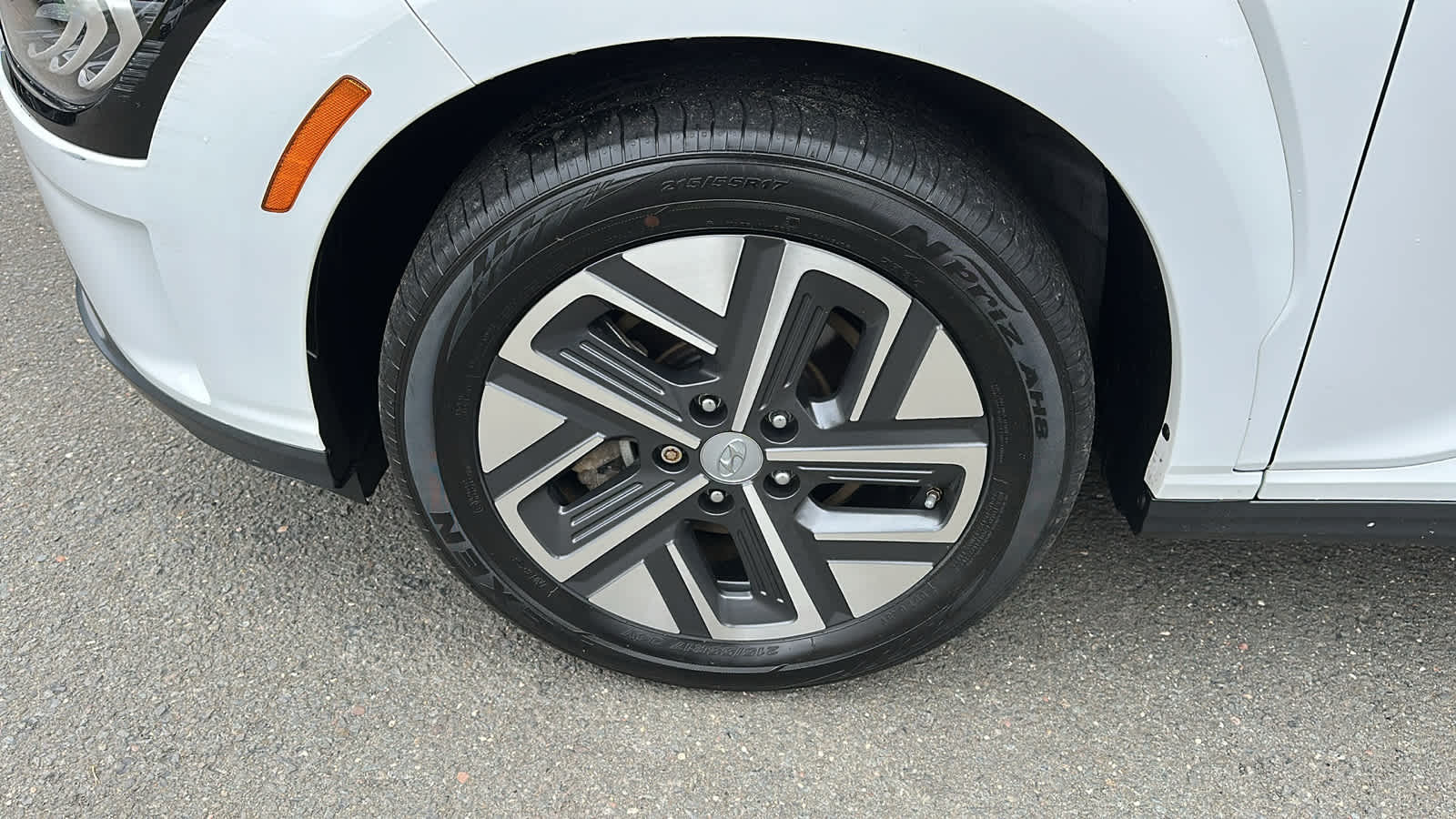 used 2022 Hyundai Kona Electric car, priced at $22,209