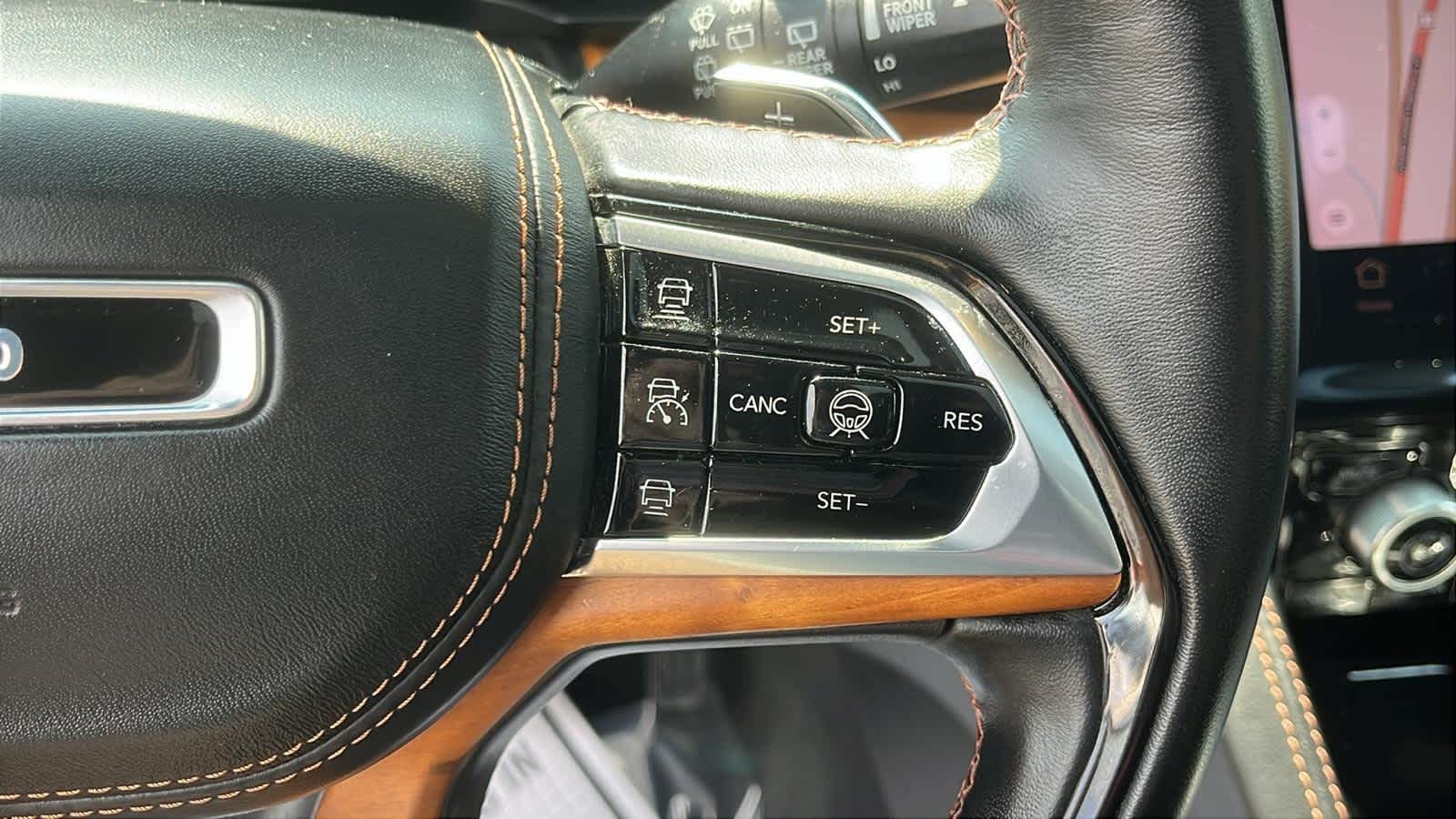 used 2022 Jeep Grand Cherokee car, priced at $44,877