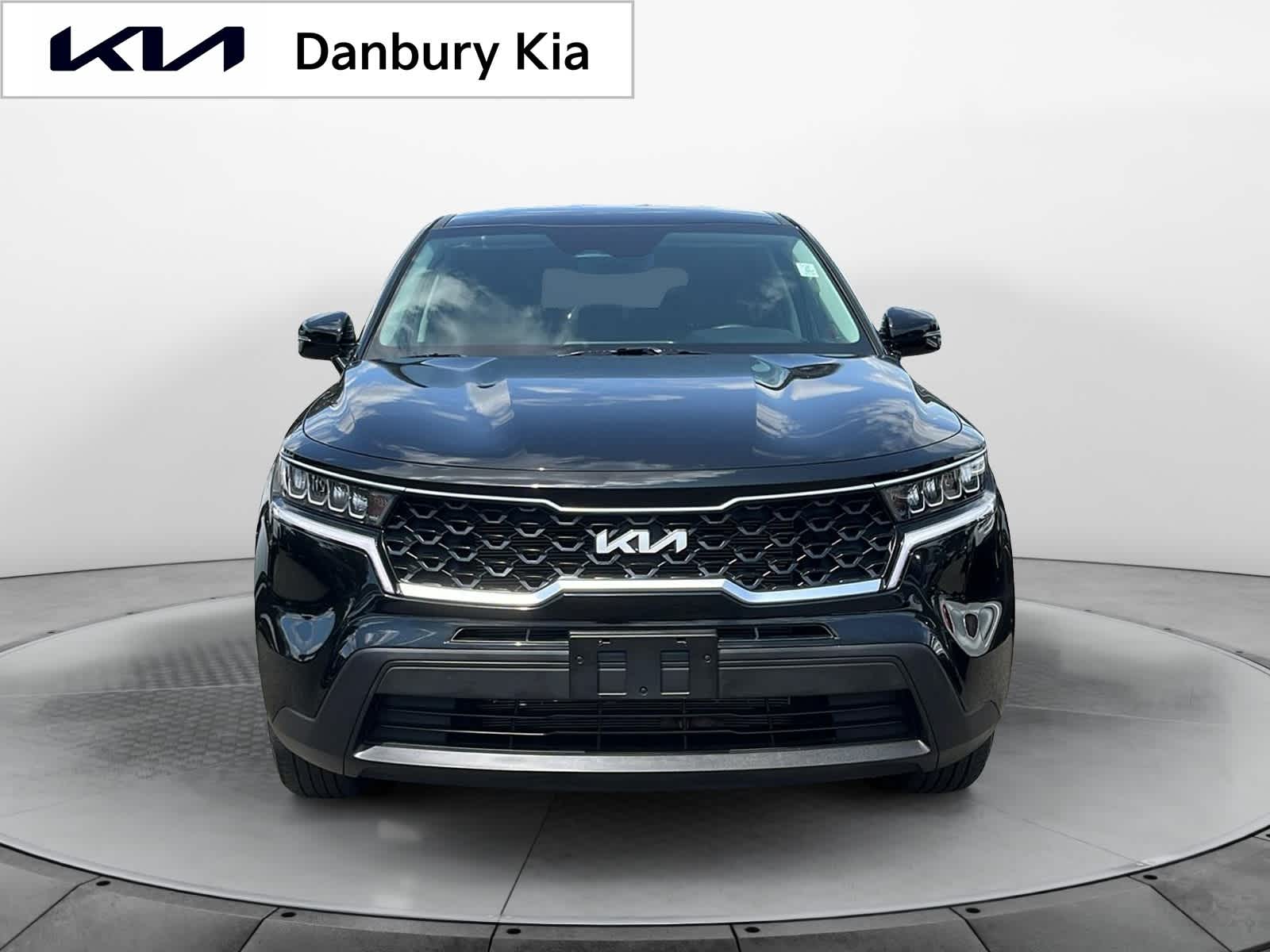 used 2022 Kia Sorento car, priced at $26,983