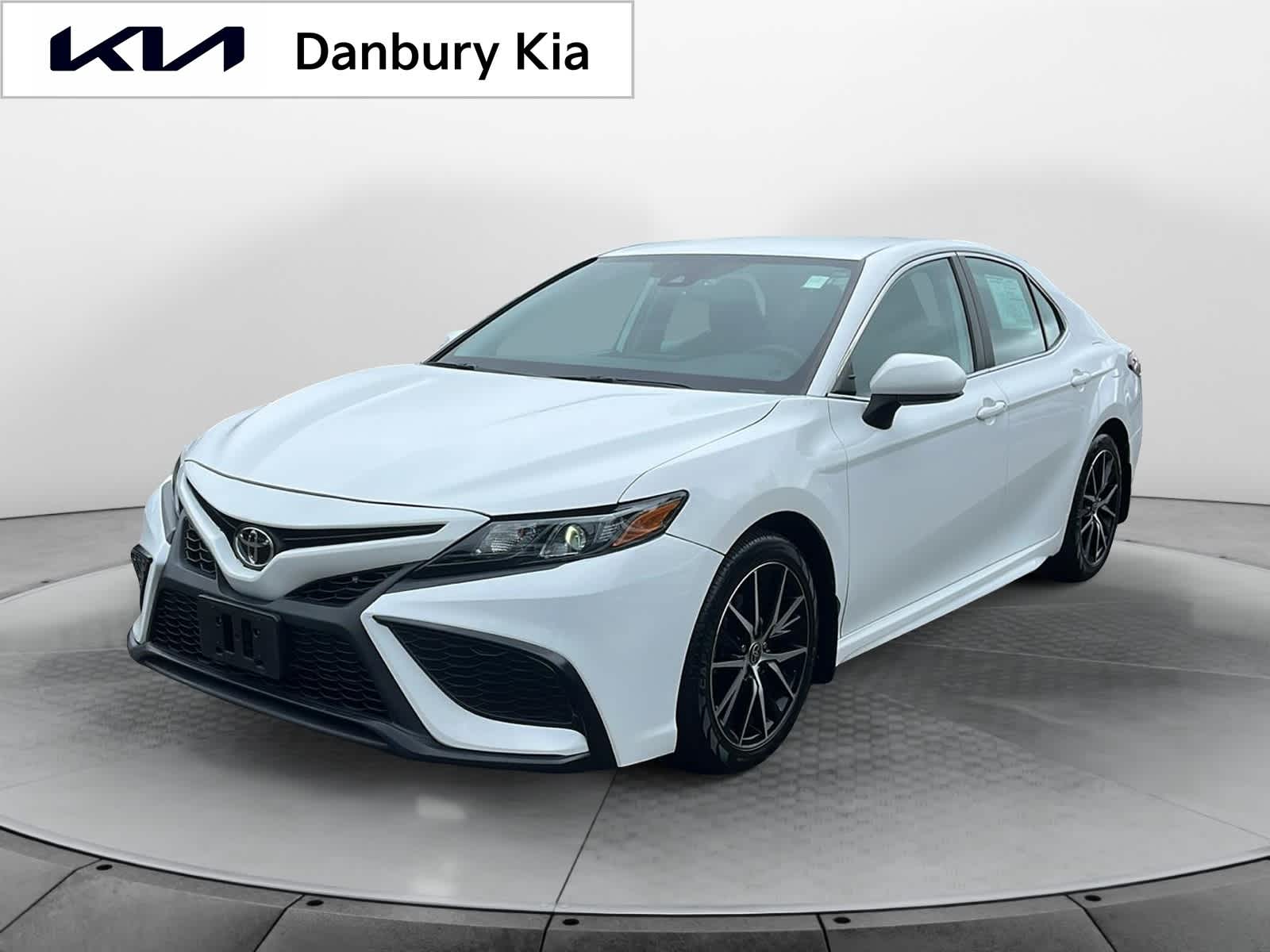 used 2021 Toyota Camry car, priced at $25,691