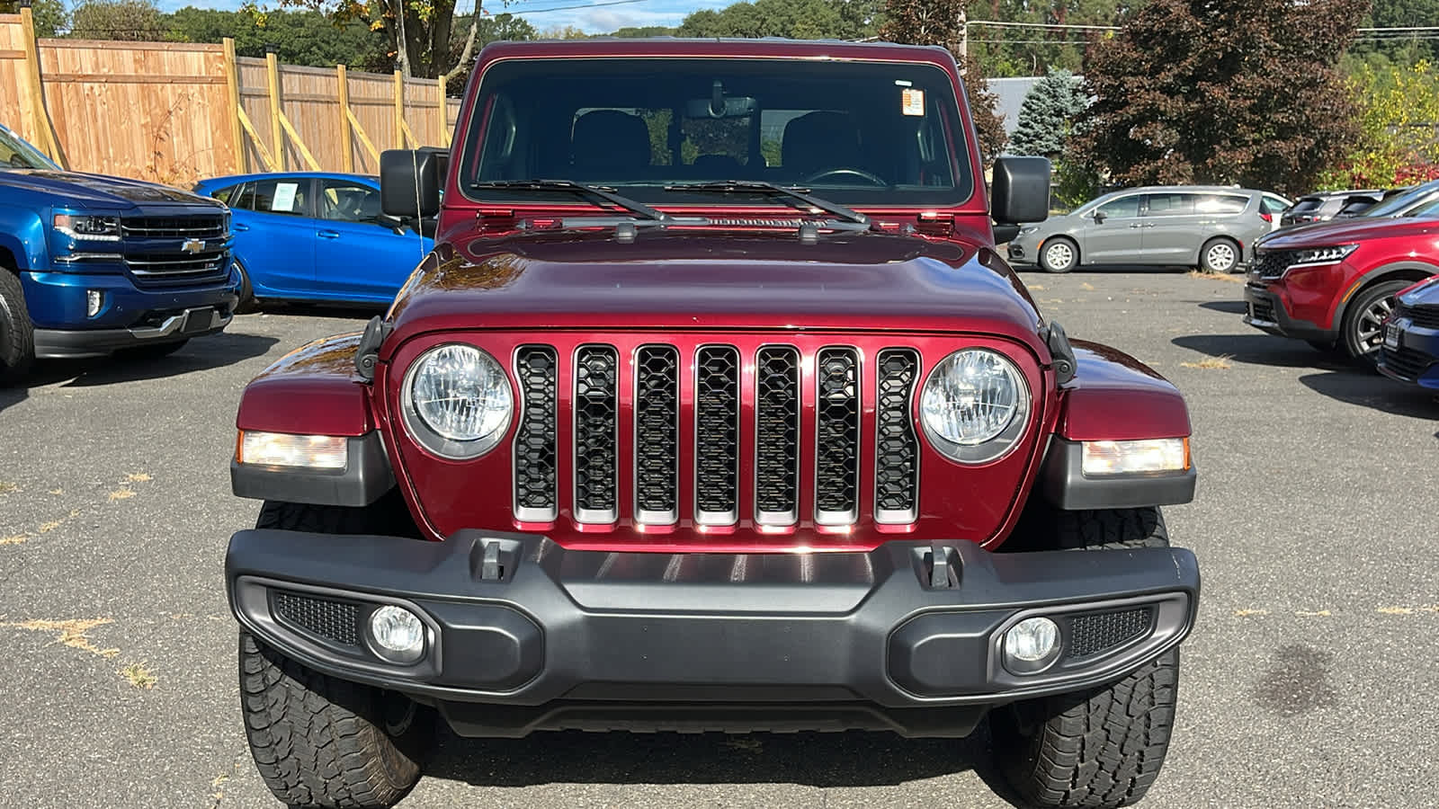 used 2021 Jeep Gladiator car, priced at $31,470