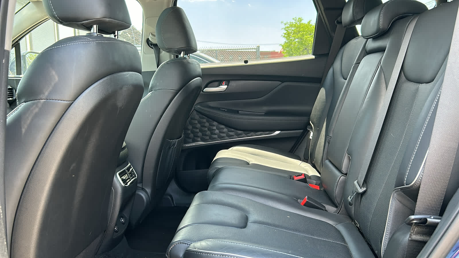used 2022 Hyundai Santa Fe car, priced at $25,803