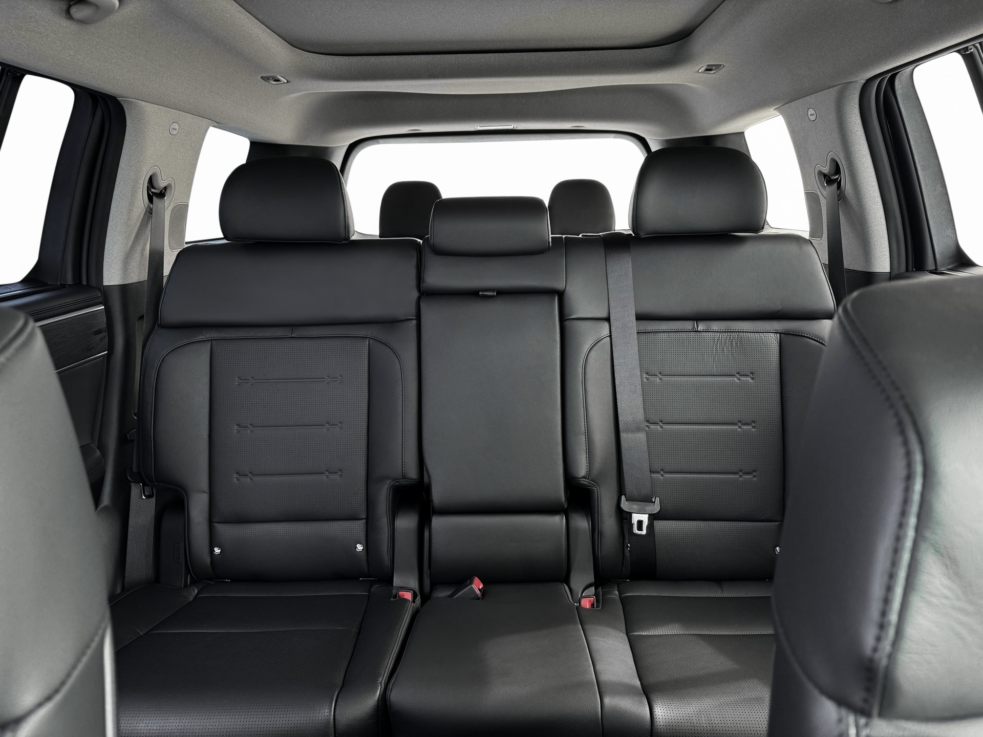 new 2025 Hyundai Santa Fe Hybrid car, priced at $48,605