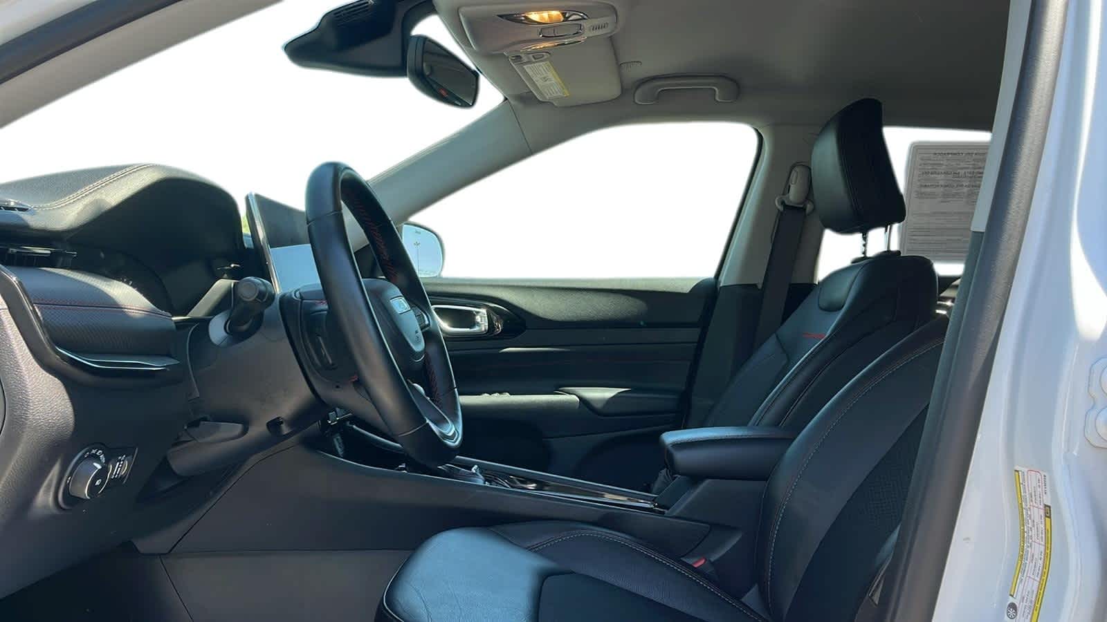 used 2022 Jeep Compass car, priced at $25,891
