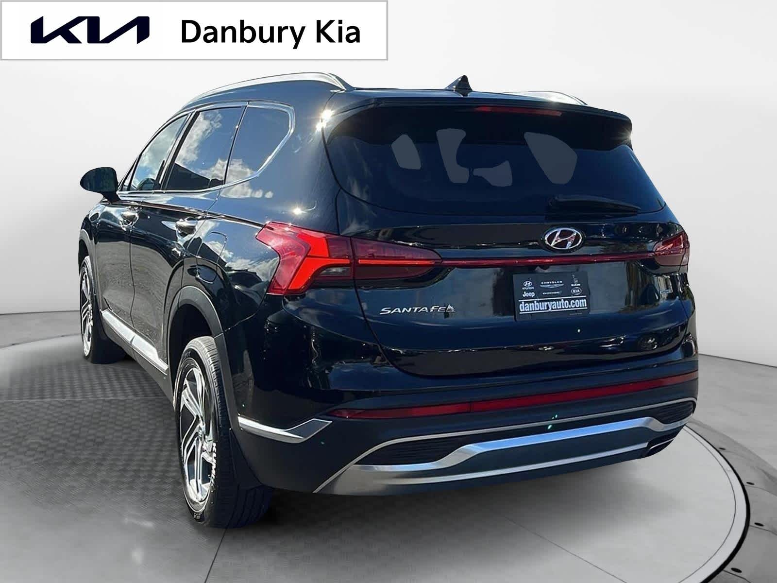 used 2021 Hyundai Santa Fe car, priced at $21,242