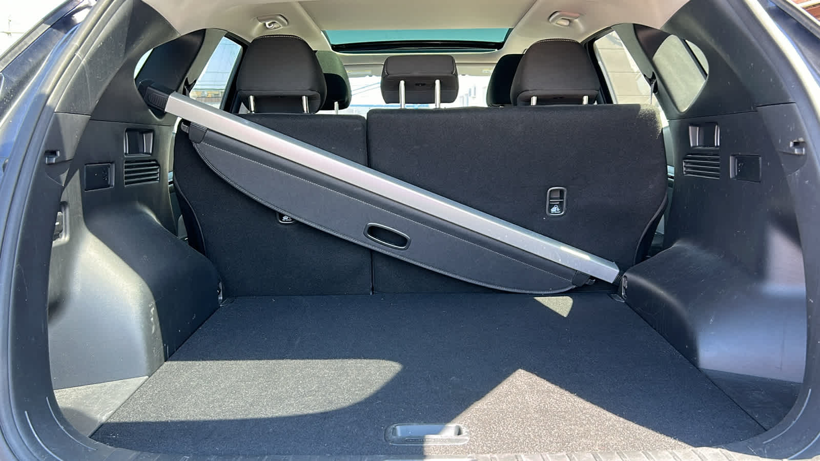 used 2022 Hyundai Tucson Hybrid car, priced at $25,902