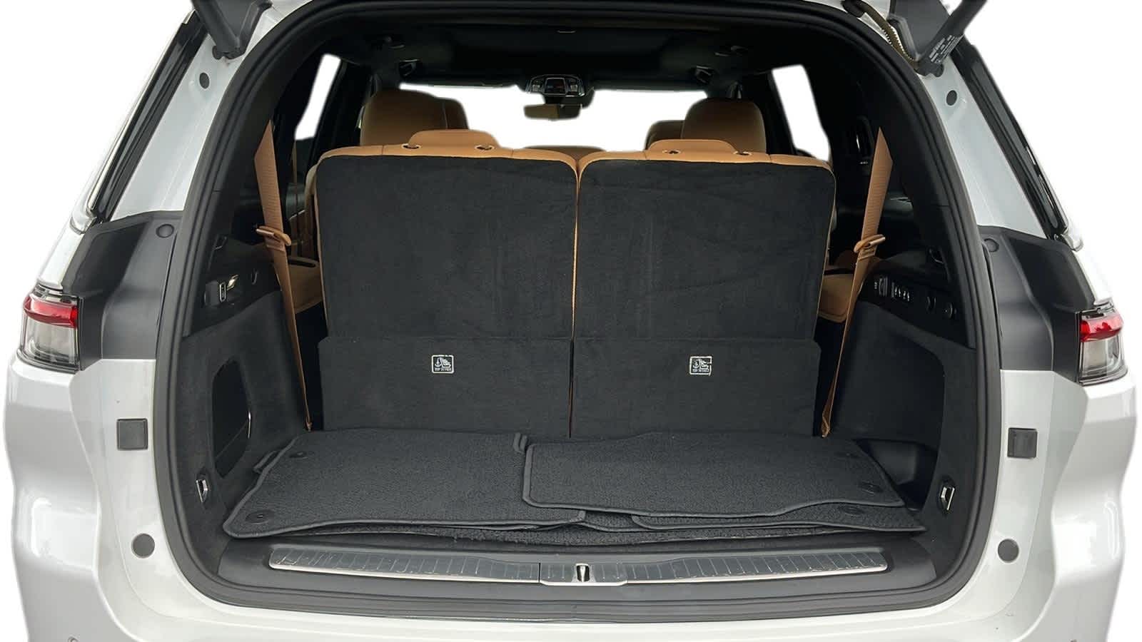 used 2022 Jeep Grand Cherokee L car, priced at $48,646