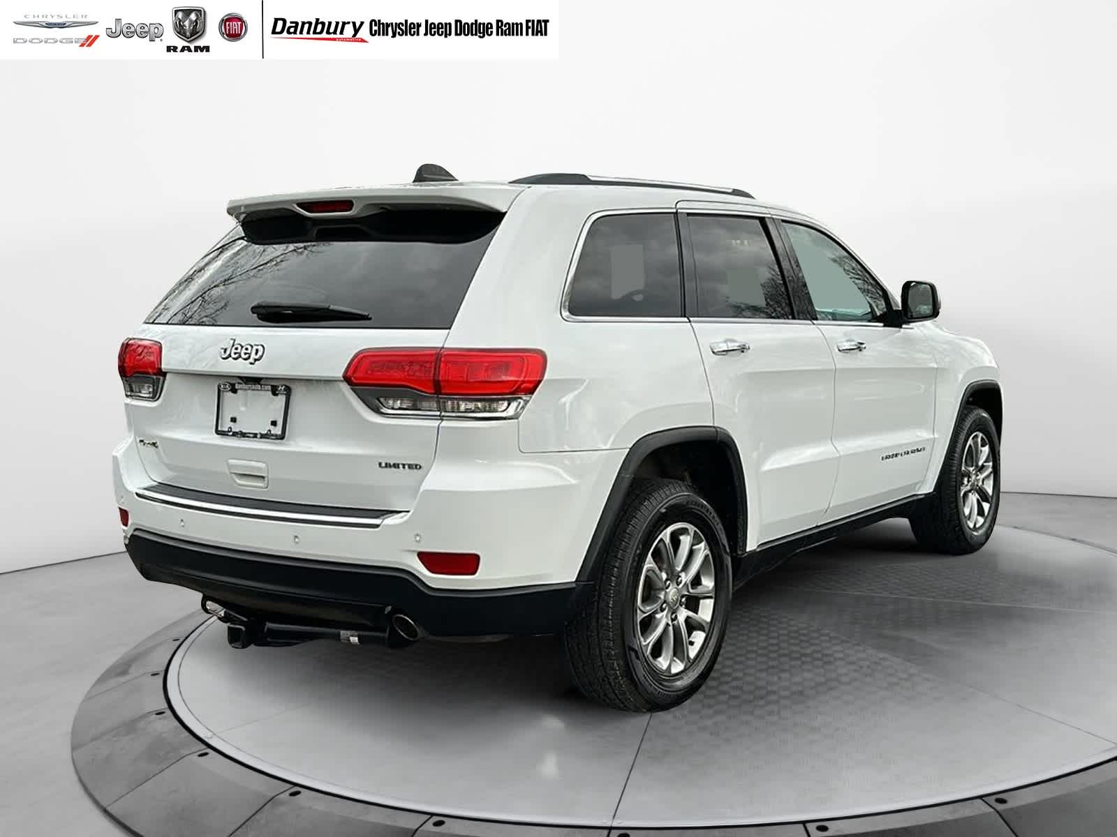 used 2015 Jeep Grand Cherokee car, priced at $8,924