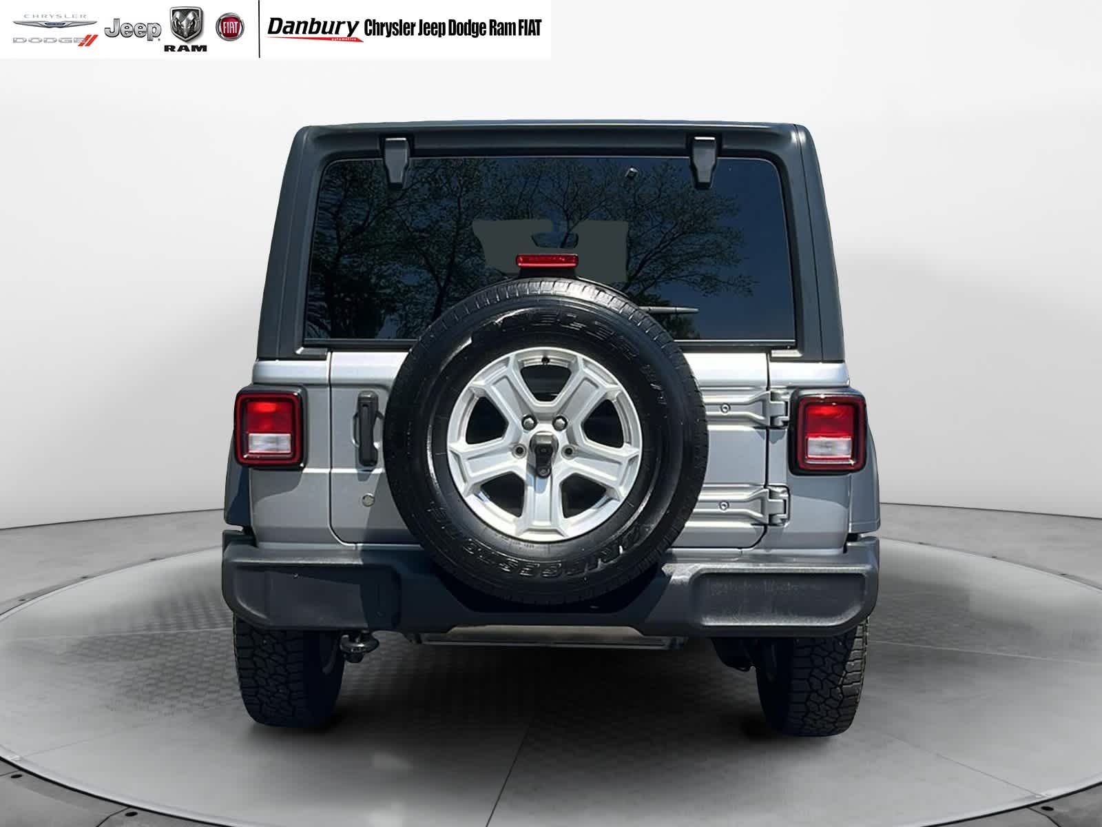 used 2018 Jeep Wrangler Unlimited car, priced at $21,813