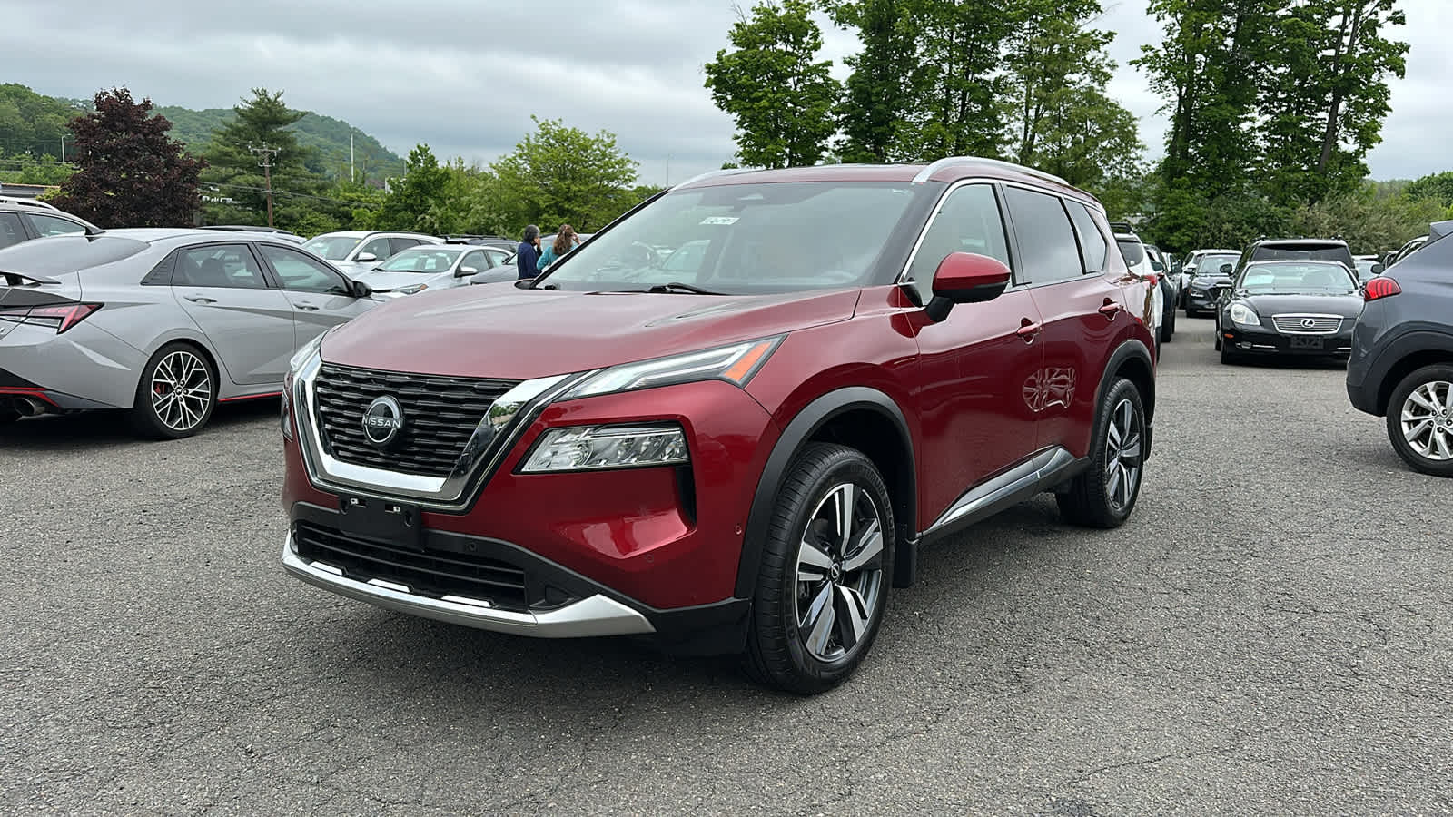 used 2023 Nissan Rogue car, priced at $28,907