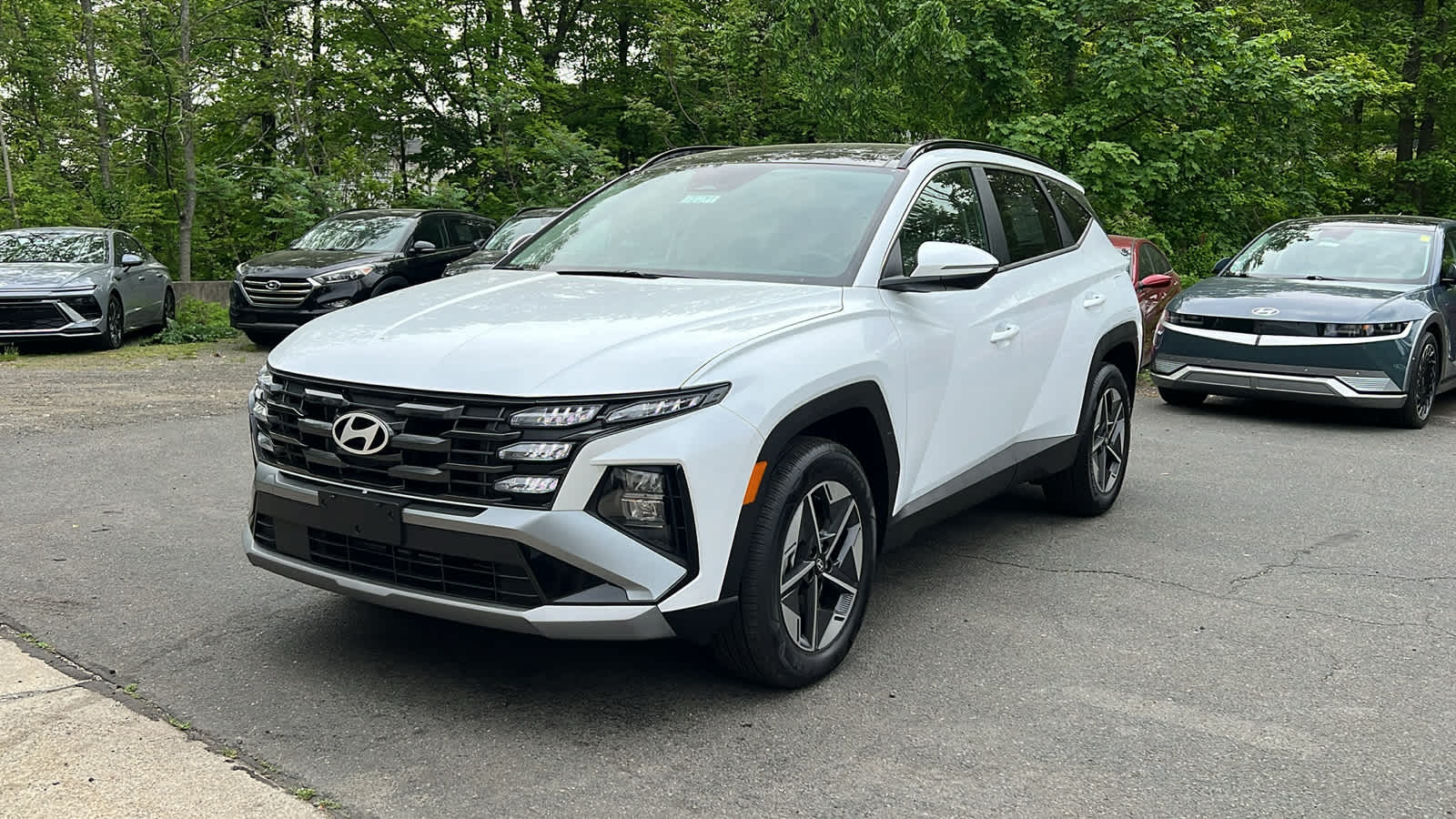 used 2025 Hyundai Tucson Hybrid car, priced at $36,802