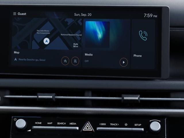new 2025 Hyundai Tucson Plug-In Hybrid car