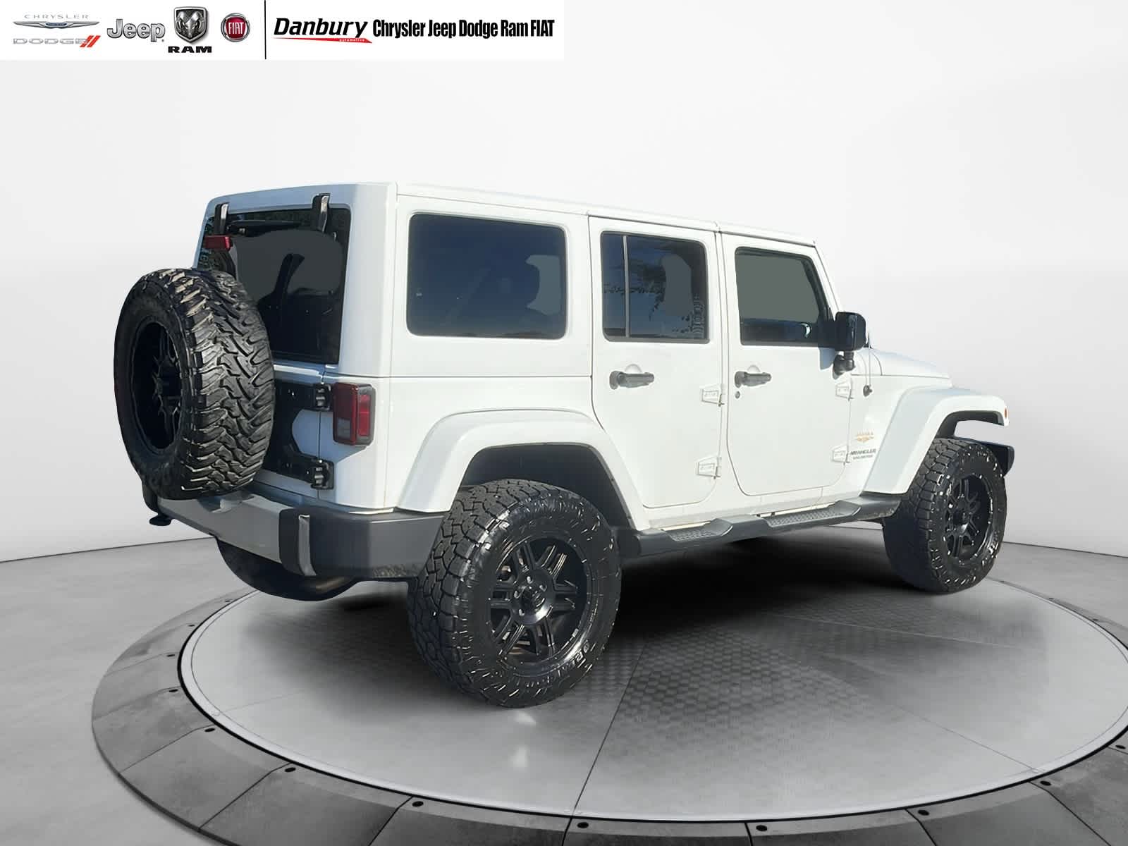 used 2014 Jeep Wrangler Unlimited car, priced at $15,942