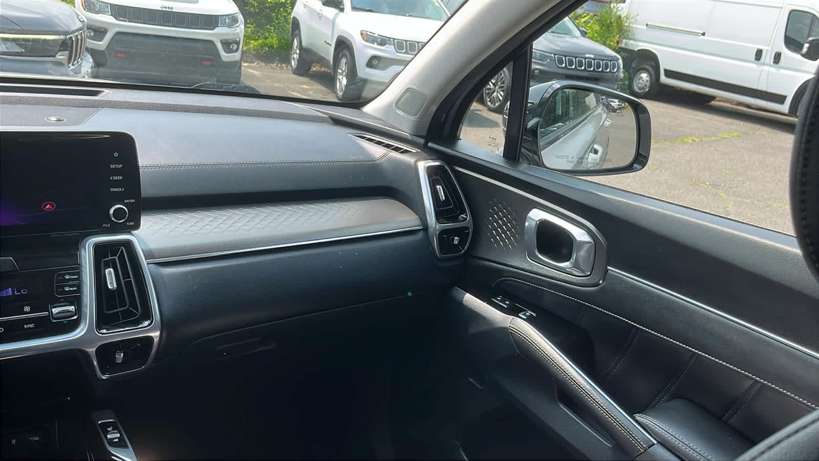 used 2023 Kia Sorento car, priced at $31,468