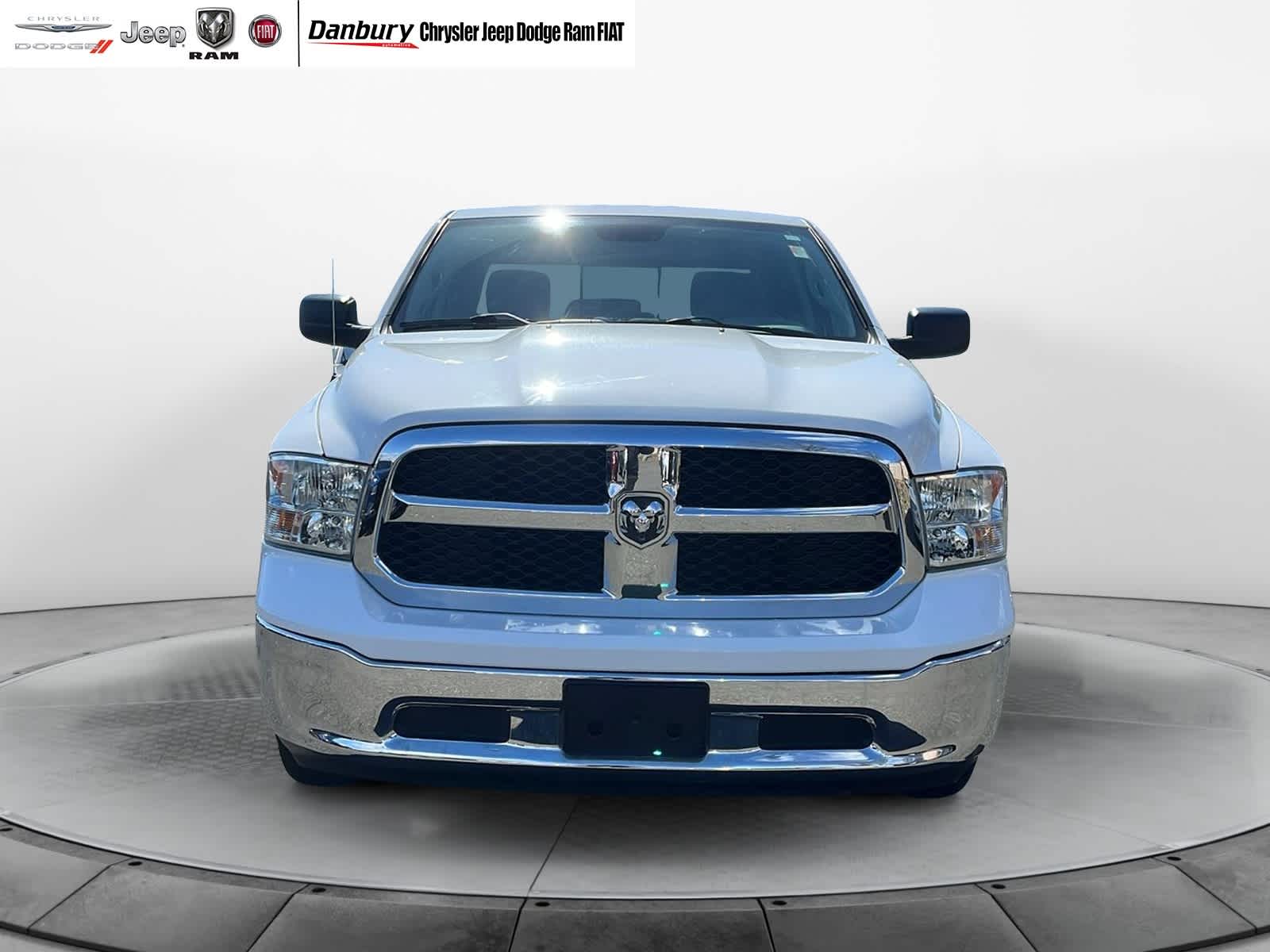 used 2019 Ram 1500 Classic car, priced at $28,774