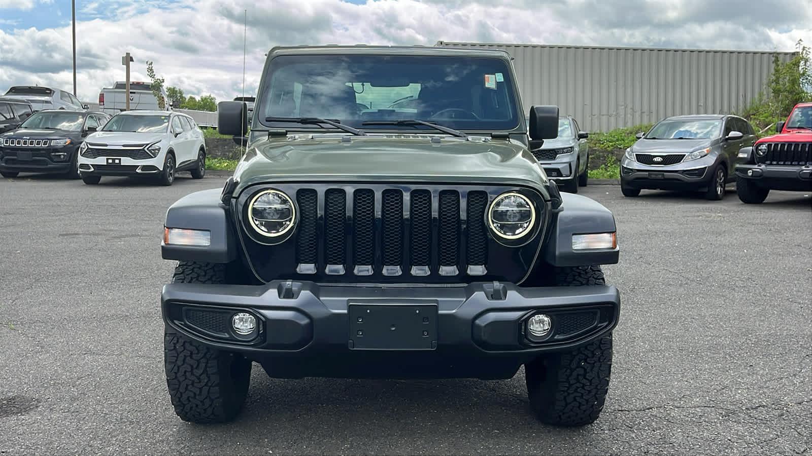 used 2021 Jeep Wrangler car, priced at $25,618